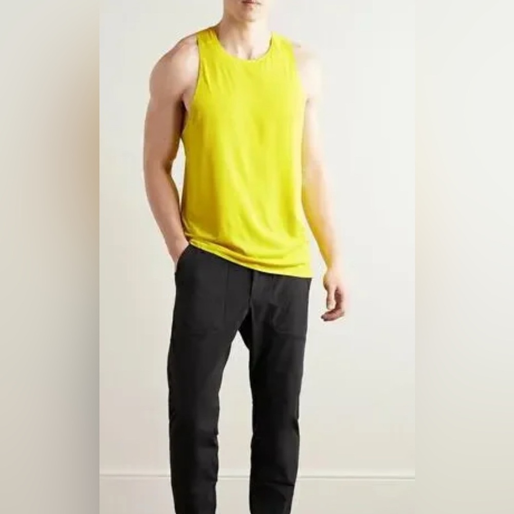 Men’s Lululemon Fast and Free Singlet tank top size XL yellow NWT